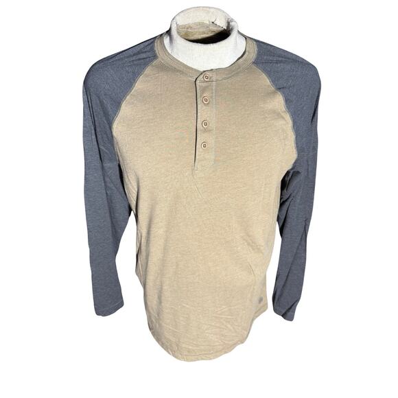 Solaris Men’s Henley Shirt Large Tan Gray Raglan Long Sleeve Casual - Picture 1 of 5